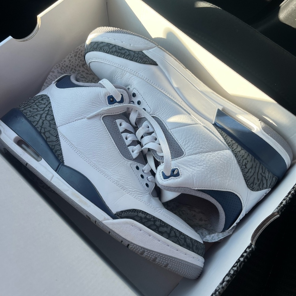 Jordan 3 size 11.5